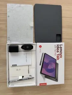 Lenovo Idea Tab 　ルナグレー　タブレット　ペン付属　カバー付き