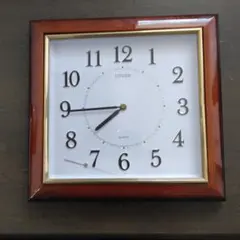 CITIZEN 掛時計 クラシック 木製 約30cm