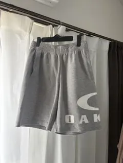 OAKLEY グレー スウェットパンツのサムネイル