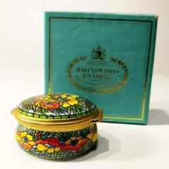 Item thumbnail for item 38a7cb9a-e10c-4709-9e83-40b8e6b6968c