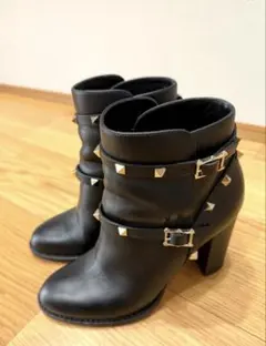 VALENTINO ロックスタッズ アンクル ヒール ブーツ 38サイズ