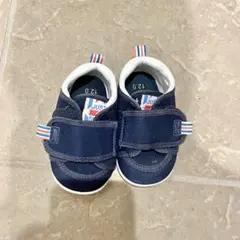 ベビー　スニーカー　ファーストシューズ　12cm