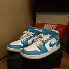 nike air Jordan1 mid