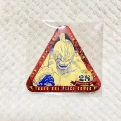 ワンピース ロブ・ルッチ トンガリ缶バッジ 東京タワー - メルカリ