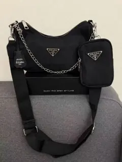 美品 PRADA ノベルティ ショルダーバッグ k1 - メルカリ