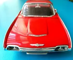 レア！　アメ車　ミニカー　1/18 フォード　サンダーバード　ローライダー レア！ アメ車 ミニカー 1/18 フォード サンダーバード ローライダー