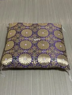 金襴刺繍 仏壇座布団 菊唐草模様 紫色 法事 法要 和室 お盆 座布団