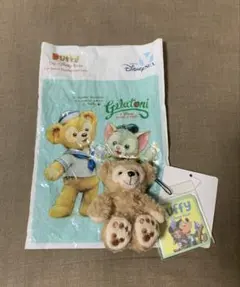 ディズニー　ダッフィー　ぬいぐるみチャーム　新品