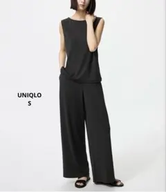 UNIQLO クレープジャージーストレートパンツ　ブラック　S⚪︎481001