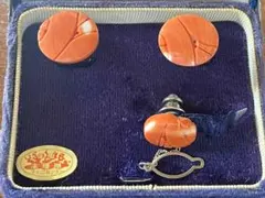 本珊瑚 ネクタイピンとカフスボタンセット