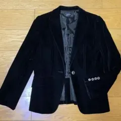ブラック ベルベット テーラードジャケット【９号くらいサイズ】⭐️シックなデザイン