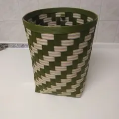 Item thumbnail for item d78b7eca-8e38-4d10-8224-26464397c2e2