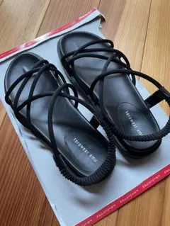 tearwear emu ブラックサンダル サンダル　レディース　Lサイズ