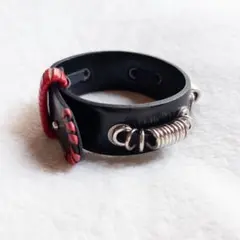 TOGA VIRILIS メタルコンチョ レザーブレスレット - メルカリ