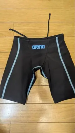 高速水着 arena アリーナ 競泳水着 FINA承認 ハーフスパッツ R140のサムネイル