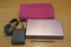 ニンテンドーDS ライト メタリックロゼ