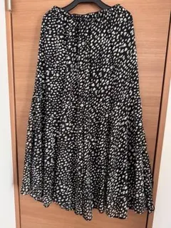 フレアロングスカート 黒と白のドット柄 Lサイズ