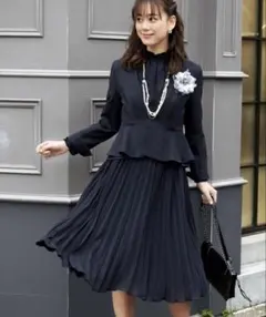 ペプラムジャケット&プリーツワンピース2点セットアップフォーマルセレモニースーツ