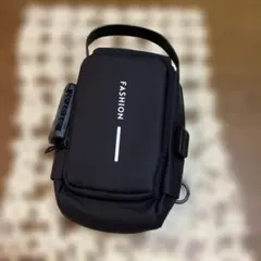 ブラックボディバッグ・ウエストポーチ