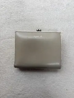 agnes b. 二つ折り財布 がま口 ベージュ