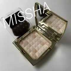 ミシャ　シグネチャー　ドラマティックシアー　フィニッシュパウダーのサムネイル