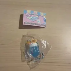 ナルミヤキャラクターズ　クリームソーダマスコット　ブルーべリエちゃん