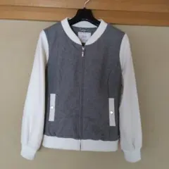 ホワイト ブルゾン