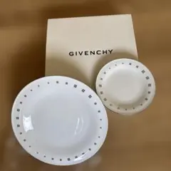 GIVENCHY プラチナ絵付　大皿と小皿のセットのサムネイル