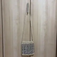 かごバッグ ショルダーバッグ 編み込みデザイン
