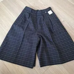 新品未使用　ネイビー タック入りキュロット　キリンジ　L