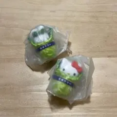 サンリオ　白菜マスコット　キティ・シナモン