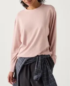 新品　ユニクロ　UNIQLO ソフトニット　フリースクルーネックT ピンク　M