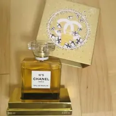 CHANEL N°5 100ml ホリデー限定パッケージ