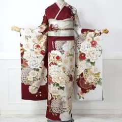振袖フルセット　オーダー仕立て　臙脂色　マルーン　牡丹　刺繍　成人式