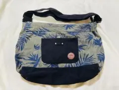 ロキシー　ショルダーバッグ