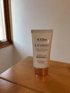 d'Alba トーンアップサンクリーム　パープル