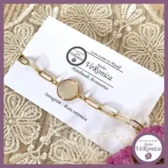 Item thumbnail for item 14778529-e148-42ec-be77-f1a1ac328cd2