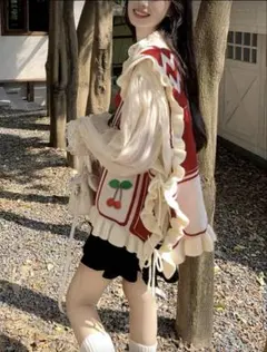 花柄刺繍ニットベスト 赤と白