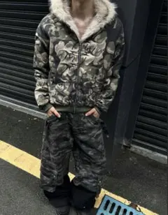 迷彩柄ファー付きダウンジャケット