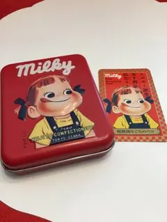 【ヴィンテージ】　レトロ 不二家 ペコちゃん 缶ケース　　おまけ　カード