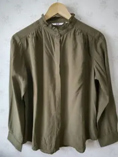 ☆UNIQLO ユニクロ 長袖 フリルブラウス オリーブ М☆