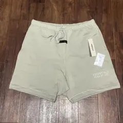 Fog Essentials グレーショーツハーフパンツロゴロゴのサムネイル
