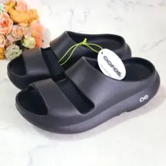 ✨未使用✨ OOFOS ウーフォス OOyea ウーヤー サンダル 黒 25cmのサムネイル