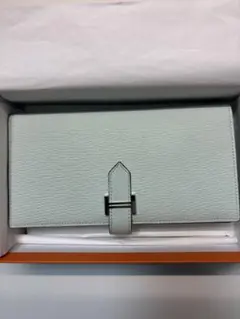 HERMES ベアンスフレ　長財布
