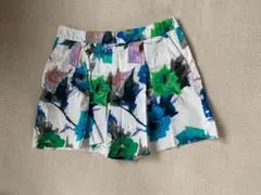 【ZARA】花柄 ショートパンツ
