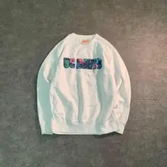 6TAS1 インポート　刺繍　スウェットプルオーバー 白　古着used