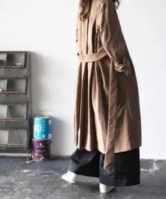 DRESSLAVE バックプリーツノーカラーコートのサムネイル