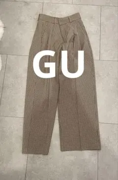 GU タックワイドチェックパンツ