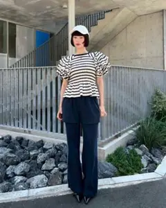Bibiy ボーダーペプラムTシャツ - メルカリ