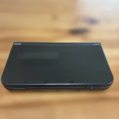 液晶美品Nintendo New3DS LL本体　メタリックブラック上画面IPS